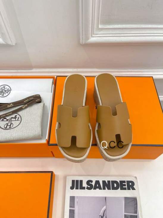 Picture of Hermes Slippers _SKUHermessz35-40XC01361684